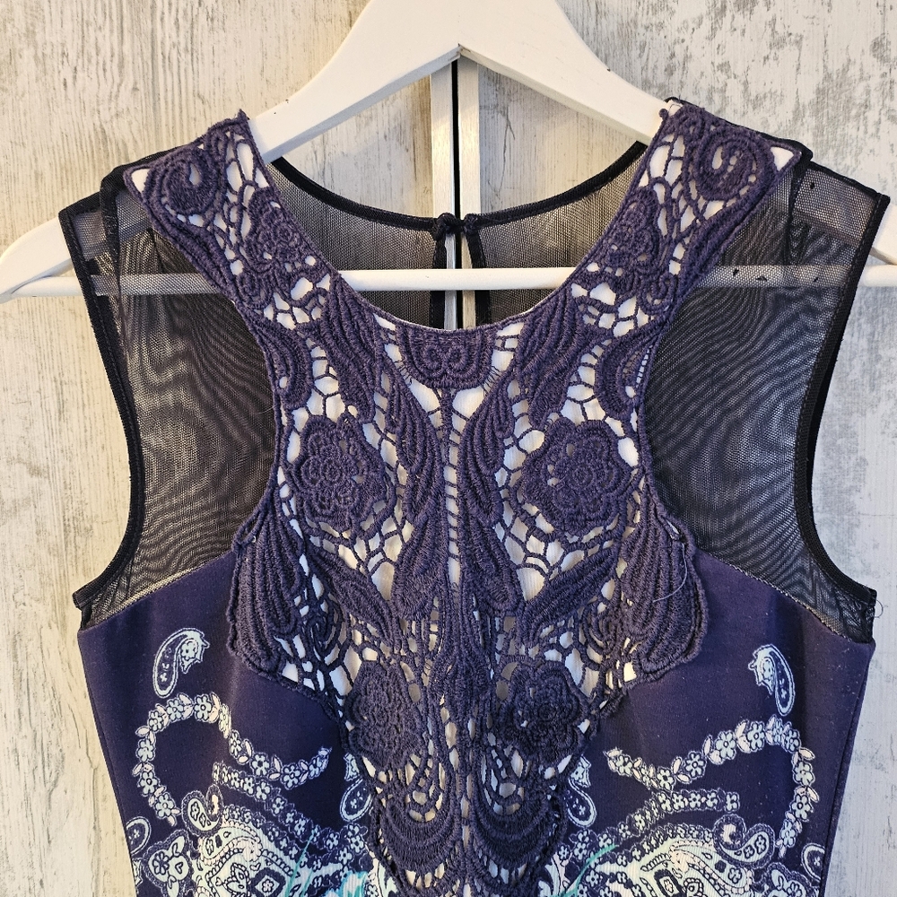 Jax Elegant Floral Sleeveless Dress Size 4 - Picture 2 of 14